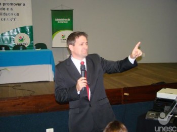 Palestrante defende a import�ncia do sonho para se atingir a excel�ncia 