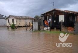 IPAT apresenta Plano Municipal de Redu��o de Riscos das 29 �reas para conselhos municipais