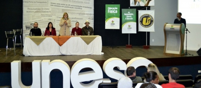 Palestras abrem os Semin�rios de Educa��o F�sica