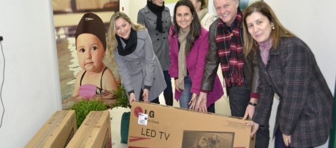 Clinicas Integradas recebem doa��o da Betha Sistemas