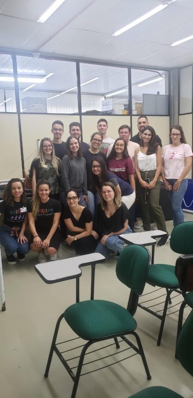 FISIOTERAPIA: ACAD�MICOS T�M PALESTRA SOBRE AUTISMO