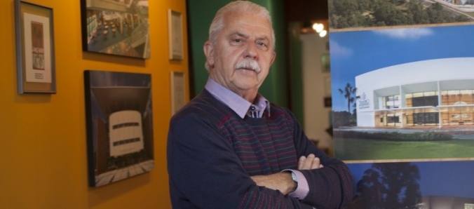 �Tenho um carinho muito grande pela Unesc e por Crici�ma�, diz Manoel Coelho