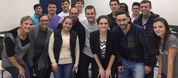 Alunos conhecem o mundo do Marketing Digital