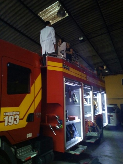 Primeira Fase do curso de Odontologia visita Corpo de Bombeiros de Crici�ma.