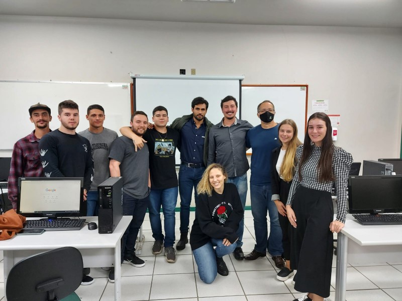 Maurcio Goulart  PRATA DA CASA