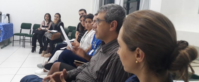 Caf com Muitas Ideias rene profissionais de sade e pacientes do CER para dilogo