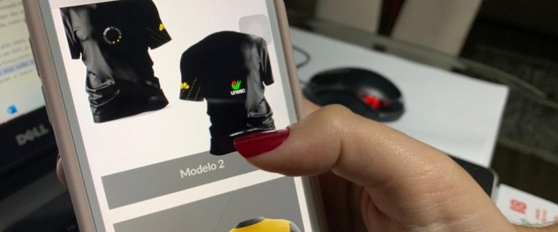 Curso de Design da Unesc promove votao para camisa especial de torcedores do Tigre