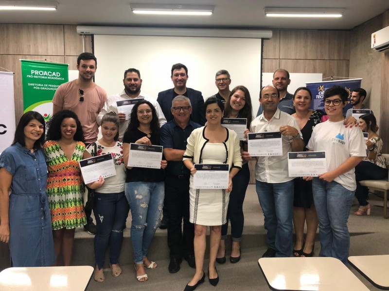 ESTUDANTES, EGRESSOS E PROFESSORES DO PPGDS S�O PREMIADOS NA X SEMANA DE CI�NCIA E TECNOLOGIA