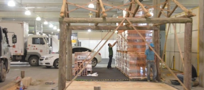 Eco J�nior desenvolve trabalho ambiental na Feira Casa Pronta