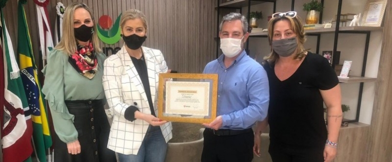 Unesc recebe Certificado de Empresa Solidria da Afasc