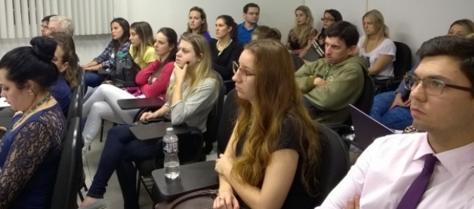 Programa de Resid�ncia Multiprofissional se re�ne com Conselho Municipal de Sa�de