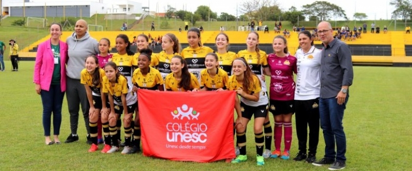 Colgio Unesc  o grande campeo no Campeonato Escolar de Futebol Feminino