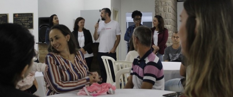 Fam�lia, formatura e vestibulares pautam encontro de pais de alunos do Col�gio Unesc