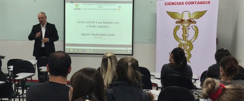 Alunos de Ci�ncias Cont�beis participam de palestra sobre �Perito Judicial e sua Rela��o com o Poder Judici�rio�