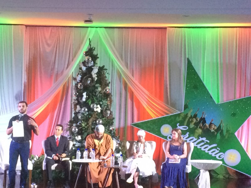 FISIOTERAPIA NO CULTO ECUM�NICO E AUTO DE NATAL DA UNESC