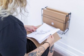 Exposio comea com o toque do dedo no dorso da mquina ser aberta segunda-feira na Sala Edi Balod