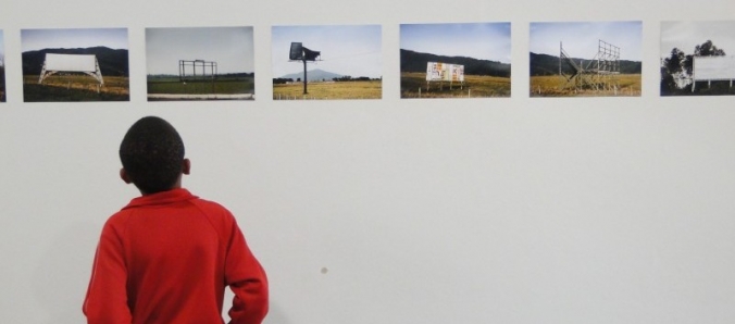 Exposi��o �Vias� recebe visita de estudantes do Col�gio Unesc