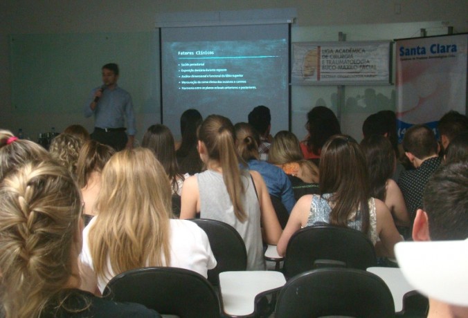 2 PALESTRA LIGA DE CIRURGIA E TRAUMATOLOGIA BUCO-MAXILO-FACIAL.