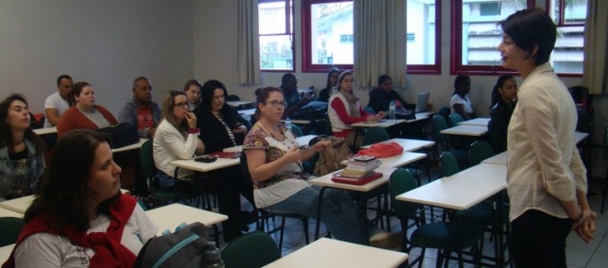 Empreendedorismo � tema de forma��o entre professores e alunos