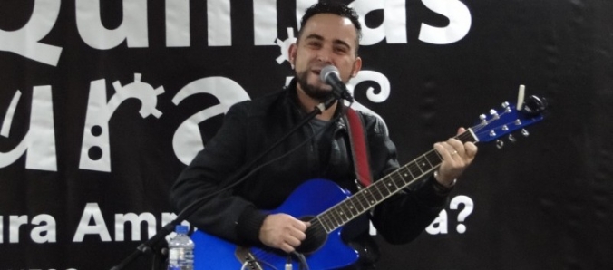 Rock sobre ao palco do Quintas Culturais