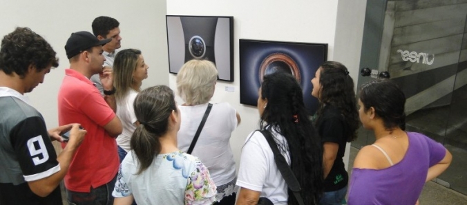 Alunos de escolas p�blicas visitam exposi��o Fronteiras Perdidas