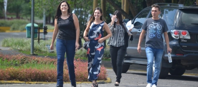 Candidatos prestam exame da OAB na Unesc