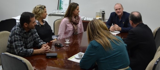 Reitoria recebe visita de coordenador de Ensino do Inca