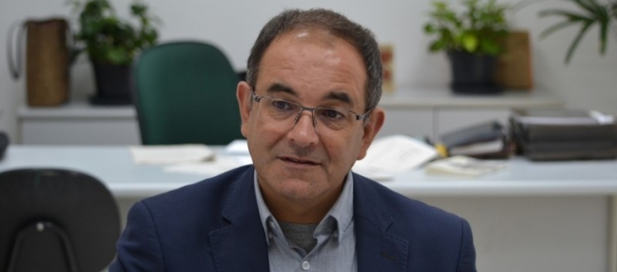 Designer de Portugal visita o campus