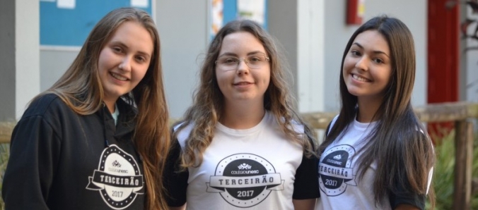 Alunas do Col�gio Unesc s�o destaque em concurso liter�rio