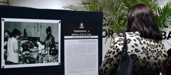 Exposi��o fotogr�fica retrata realidade de catadores de Crici�ma