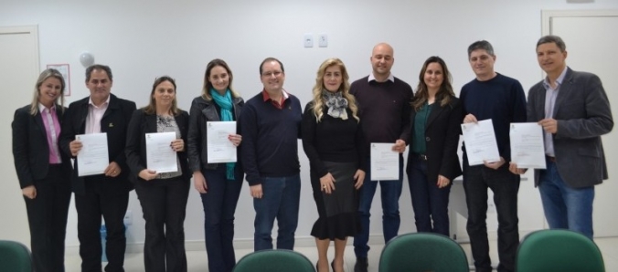 Reitoria nomeia comiss�o para propor redu��o de gastos