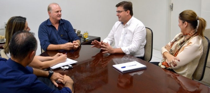 Prefeito de Nova Veneza visita a Unesc