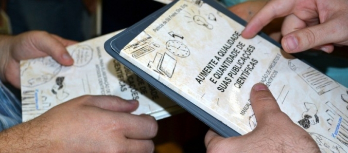 Fus�es e aquisi��es de empresas e elabora��o de projetos em forma de livros