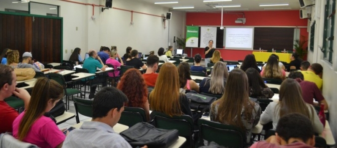 Semana Acadmica de Matemtica debate a formao docente