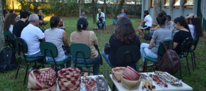 Estudantes da Unesc tem contato com a cultura Guarani