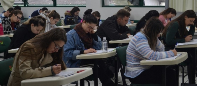 Alunos e egressos de Direito da Unesc realizam simulado para o Exame da OAB