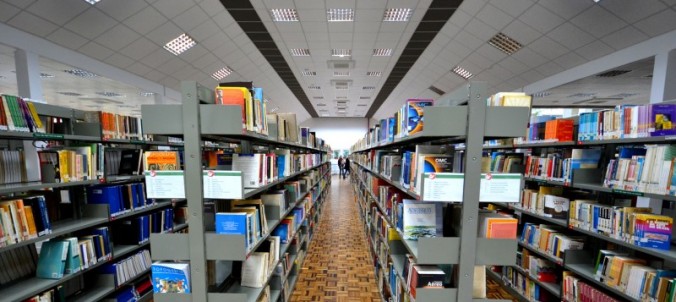Biblioteca da Unesc reabre mais moderna e espa�osa