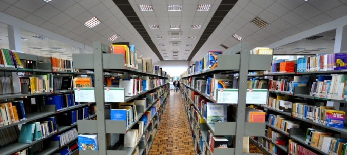 Biblioteca da Unesc reabre mais moderna e espaosa