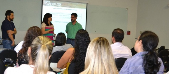 Estudos de arqueologia so socializados em Jornada