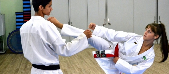 Alunos da Unesc disputam o Brasileiro de Karat�