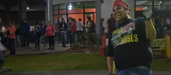 Rock'n roll na noite do campus