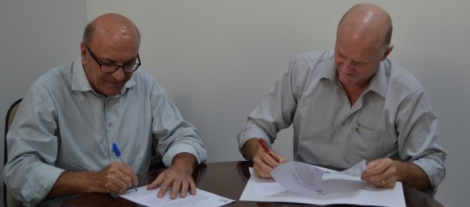 Unesc e Olaria das Artes firmam parceria para crescimento da cer�mica art�stica