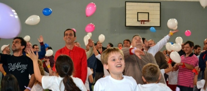 Col�gio Unesc: integra��o, sorrisos e muita divers�o na homenagem aos pais