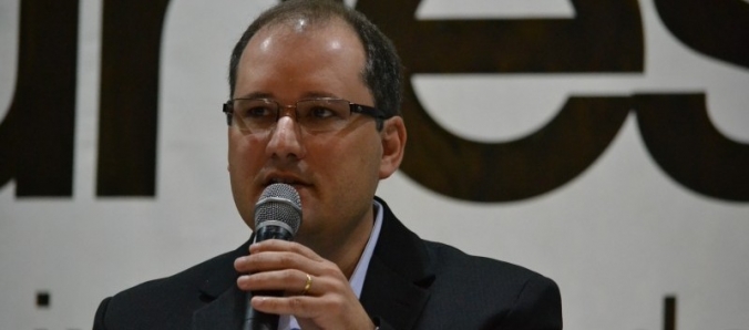 OAB Crici�ma lan�a obra �O ensino jur�dico no Brasil � Perspectivas e Debates�