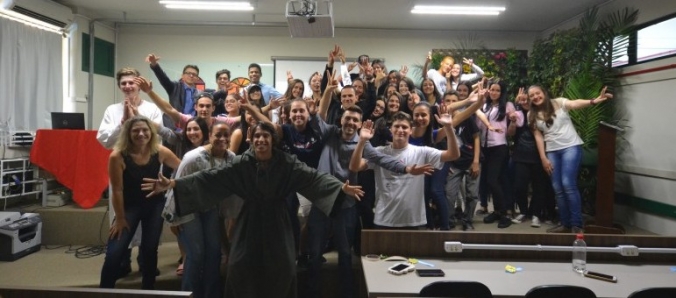 Projeto leva conhecimentos sobre empreendedorismo a jovens da regi�o