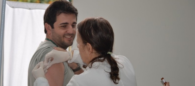 Unesc inicia campanha de vacina��o contra o v�rus H1N1