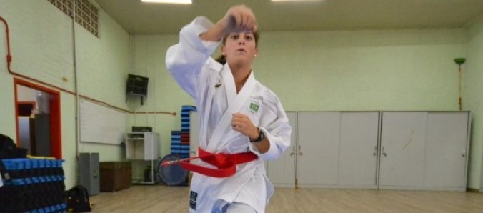 Alunos retornam com medalhas do Brasileiro de Karat�