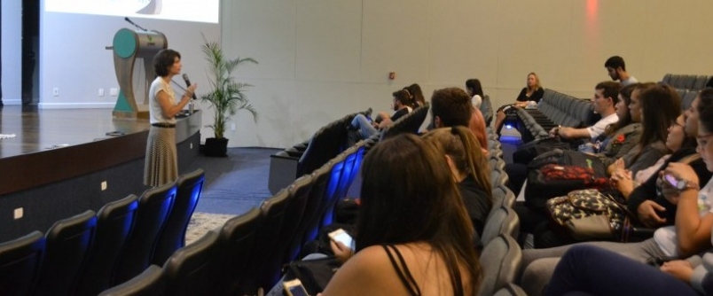 Aula Inaugural de Farm�cia aborda oportunidades da vida acad�mica e profissional