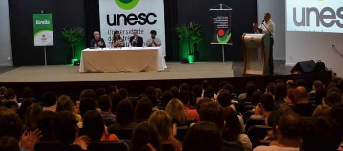 A influ�ncia da m�dia no controle penal abre Semana Acad�mica de Direito