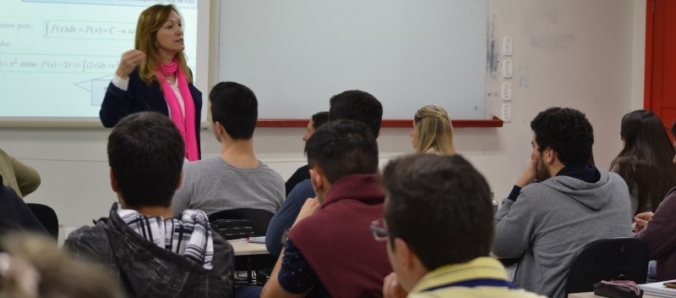 Programa de Nivelamento auxilia acad�micos nas dificuldades da gradua��o